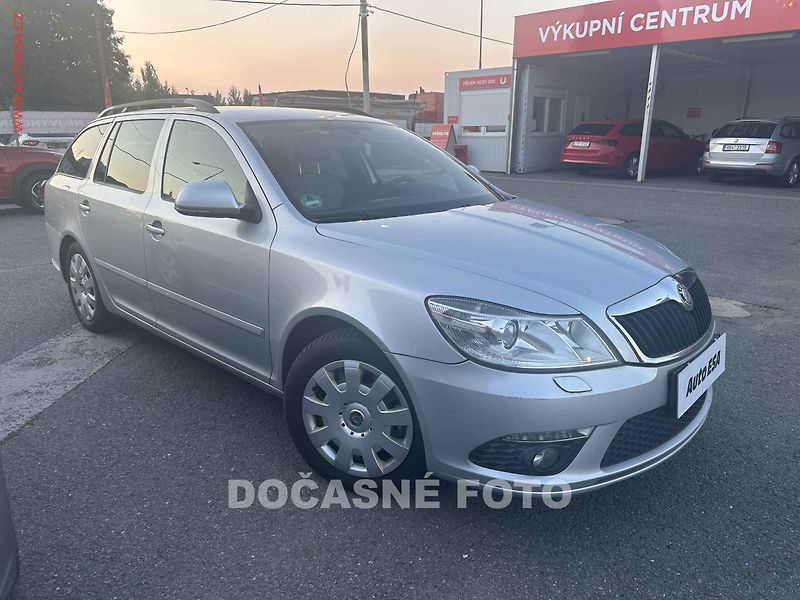 Škoda Octavia (2009) 2.0 TFSi - fotka 1 z 4