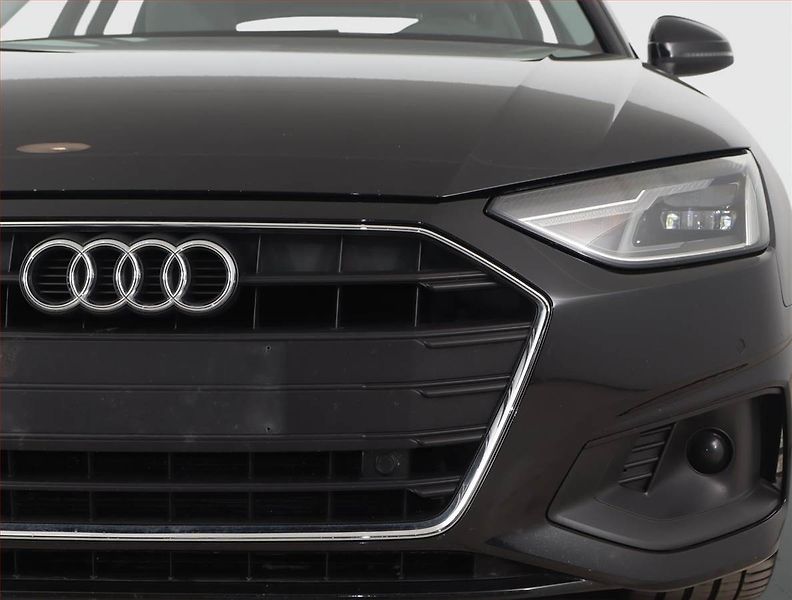Audi A4 (2022) 35 TDI, Automat, Navi - fotka 16 z 24