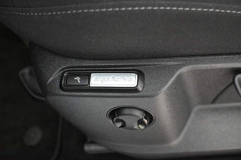 Volkswagen Tiguan (2023) 2.0 LIFE DSG LED ACC Tažné TDI - fotka 28 z 35