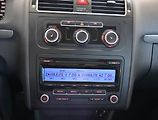 Volkswagen Touran (2010) 1.6 TDI, Tempomat - náhled 12