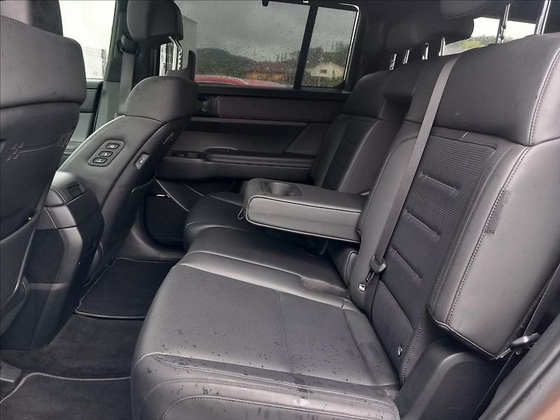 Hyundai Santa Fe 1,6 T-GDI HEV 4x4  CALLIGRAPHY - fotka 23 z 28