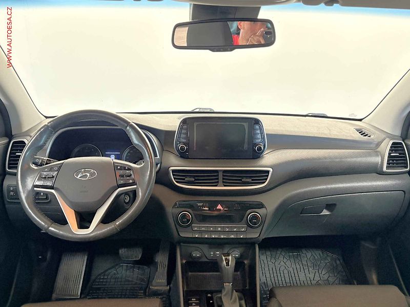 Hyundai Tucson (2019) 1.5 T-GDi, ČR, AT, navi - fotka 8 z 16