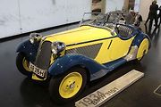 V roce 1934 představilo BMW vlastní vůz se šestiválcovým motorem 1,5 litru. Výkon 40 koní ve voze s označením BMW 315/1 postačoval na maximální rychlost 125 km/hod