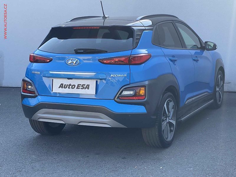 Hyundai Kona (2017) 1.0 T-GDi, Executive, LED - fotka 4 z 21