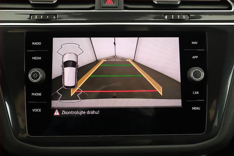 Volkswagen Tiguan Allspace (2022) 2.0 TDI - fotka 19 z 28