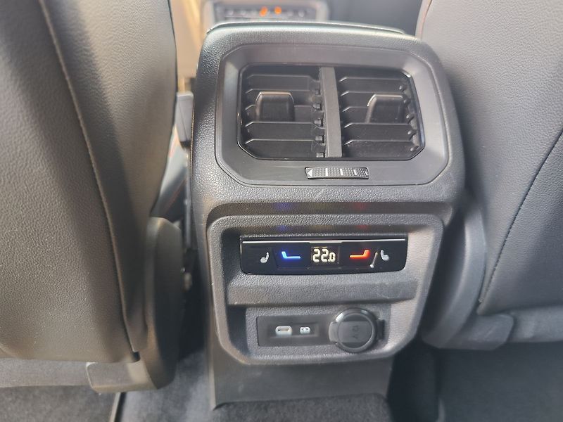 Seat Tarraco 2.0 TSI/140kW FR 4x4 AT - fotka 16 z 37
