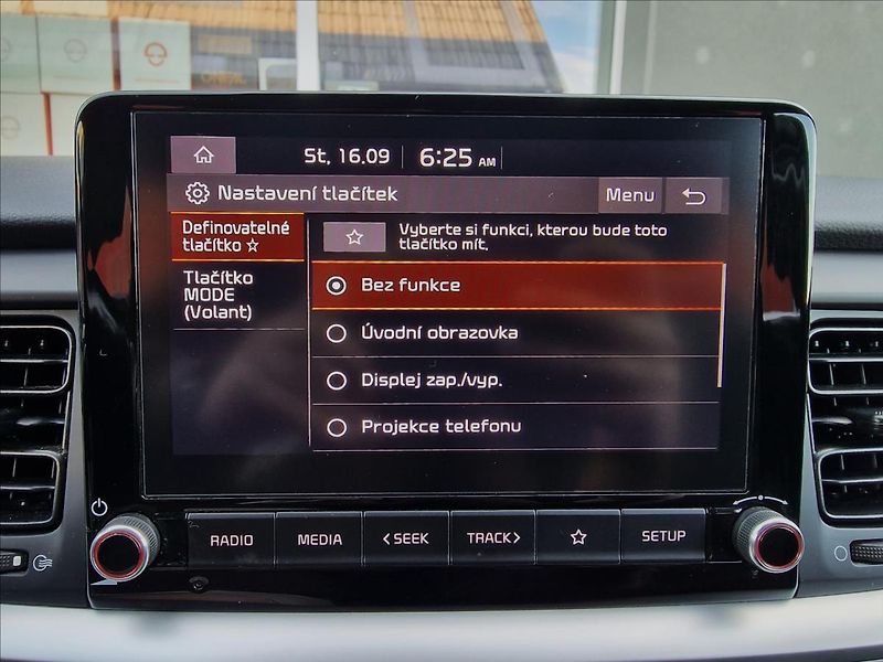 Kia Stonic 1.2 DPI 62kW Comfort,ČR,1.Maj - fotka 29 z 47