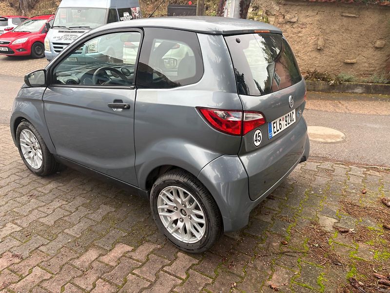 Aixam e-City (2019) - fotka 8 z 22