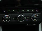 Škoda Octavia 2,0 TSI DSG RS230 CZ Challenge - náhled 27