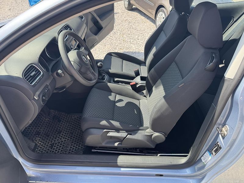 Volkswagen Golf (2008) VI,1.4-16V,SERVISKA - fotka 12 z 26