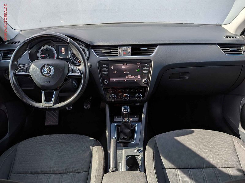 Škoda Octavia (2018) 2.0 TDi 4x4, 2.maj,ČR, Style - fotka 8 z 16
