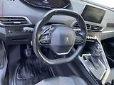 Peugeot 3008 (2019) 1.2PT, Allure, navi, kamera - náhled 12