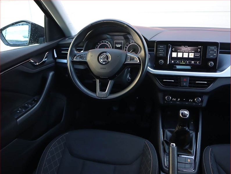 Škoda Scala (2019) 1.6 TDI, Serv.kniha, Tempomat - fotka 7 z 20