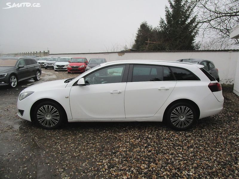 Opel Insignia 2,0D-120KW-NOVÁ STK+OLEJ - fotka 4 z 27