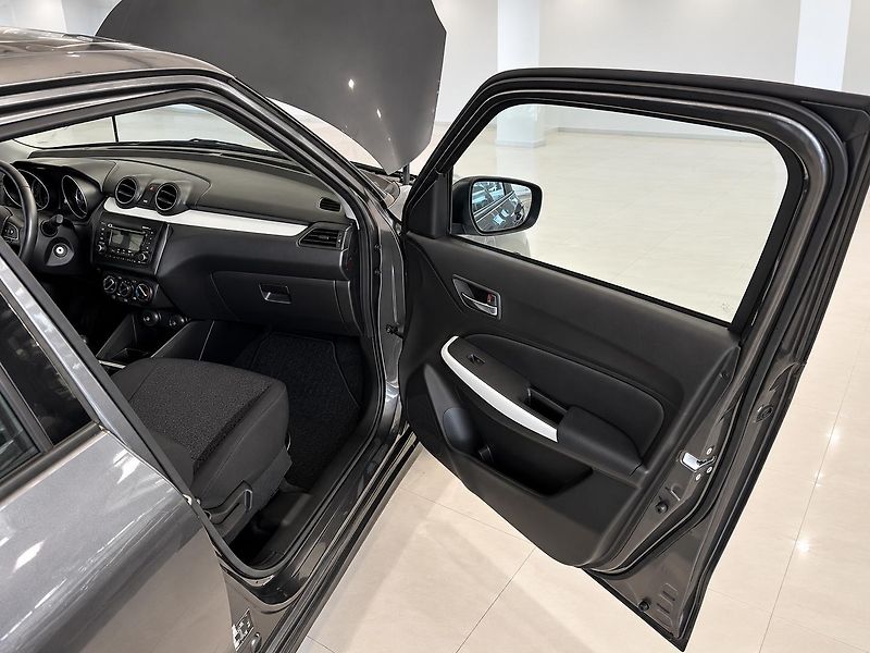 Suzuki Swift (2023) - fotka 15 z 21