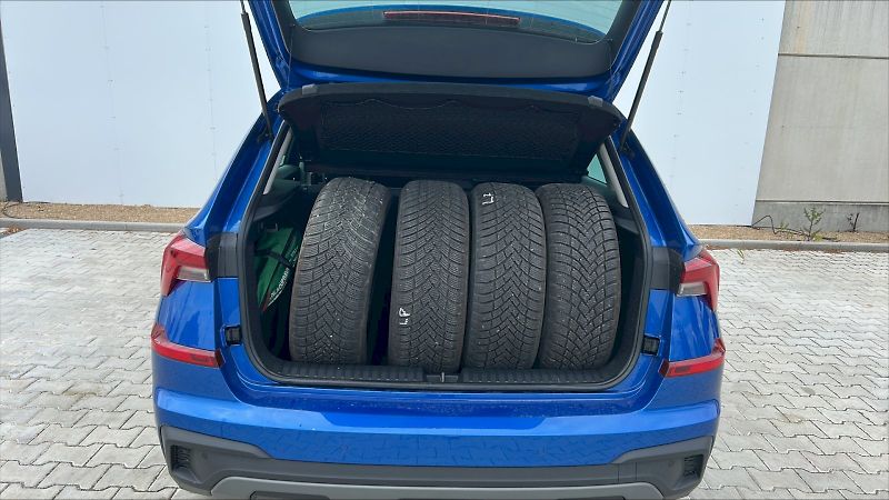 Škoda Kamiq (2024) SELEC TSI 85/1.0 M6F - fotka 15 z 26