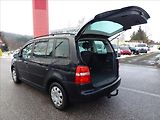 Volkswagen Touran 2,0 TDI 6rychl,TZ,Klima,7míst - náhled 19