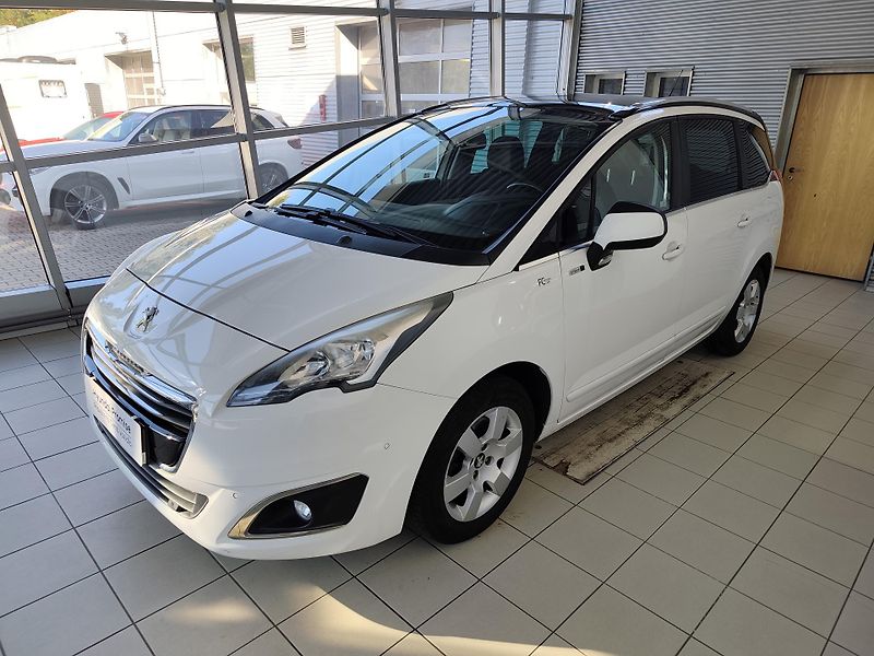 Peugeot 5008 (2016) 1.6 BlueHDi 88kW Allure - fotografie inzerátu