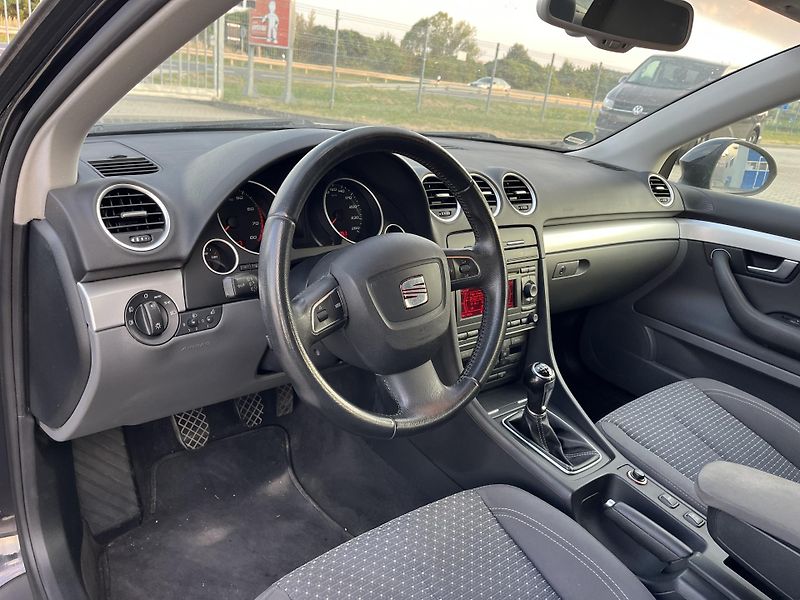 Seat Exeo (2011) 1.8 TSI-118kW - fotka 14 z 14