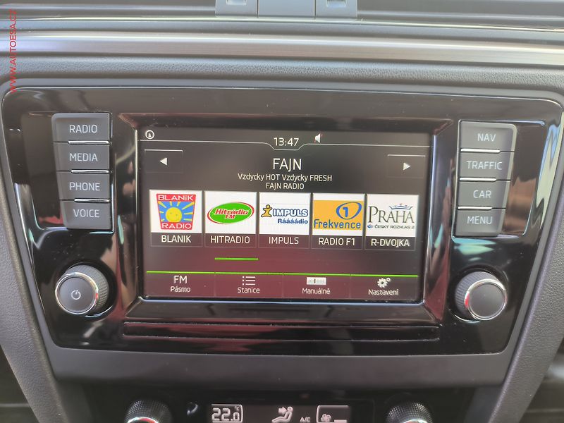 Škoda Rapid (2016) 1.6 TDi, xenon, autoAC - fotka 11 z 19