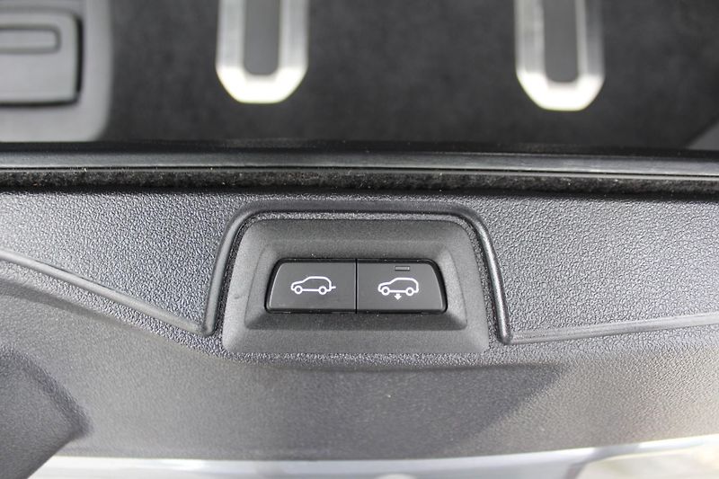 BMW X5 X5 xDrive40d, 1.majitel, CZ - fotka 21 z 28