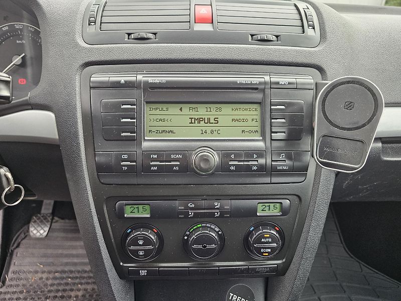 Škoda Octavia (2006) 2 2.0FSI 4X4 TAŽNÉ  - fotka 12 z 18