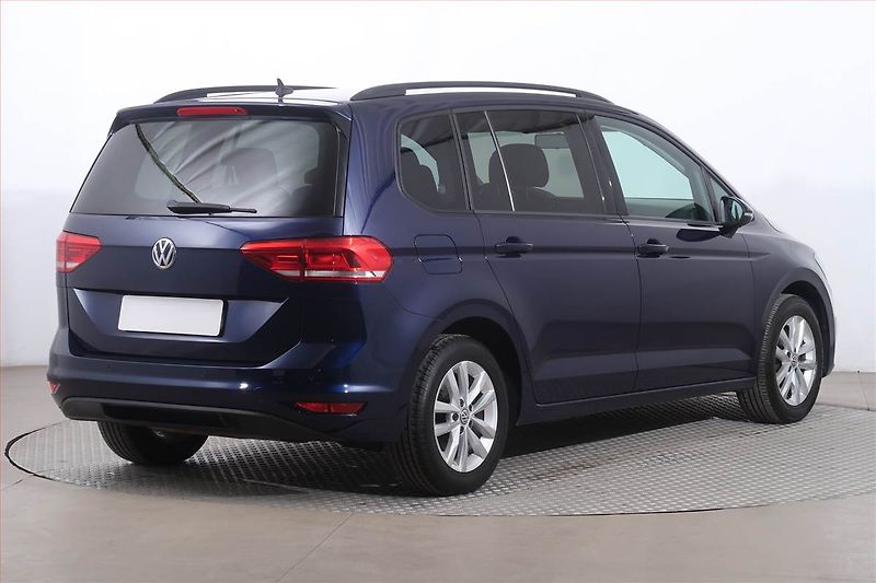Volkswagen Touran (2015) 1.2 TSI, Serv.kniha, Tempomat - fotka 5 z 21