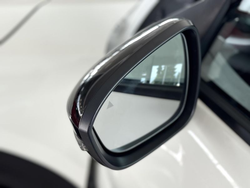 Nissan Juke 1,0DIG-T 117*AUT*TEKNA*Tažné - fotka 36 z 38