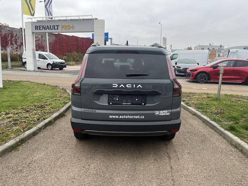 Dacia Jogger (2026)  Expression TCe 110 5 míst - fotka 5 z 12