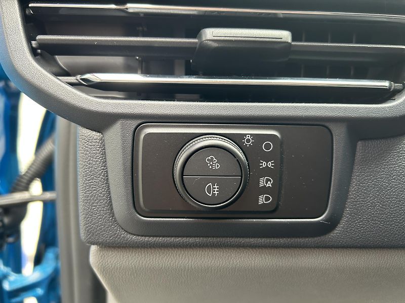Ford Tourneo Custom Titanium X L2 SPACÍ VESTAVBA - fotka 26 z 42