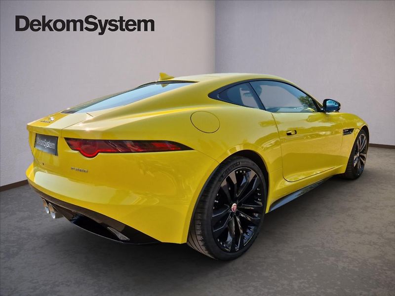 Jaguar F-Type 3,0 P380 RWD YUNNAN YELLOW - fotka 3 z 19