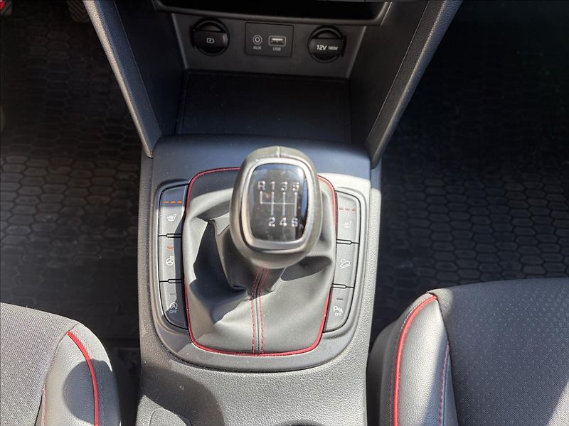 Hyundai Kona 1,0 T-GDI Style Premium - fotka 7 z 16