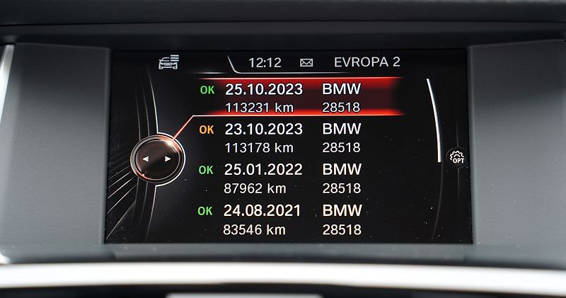 BMW X3 2.0d xDrive/manuál/navi/ČR - fotka 35 z 38