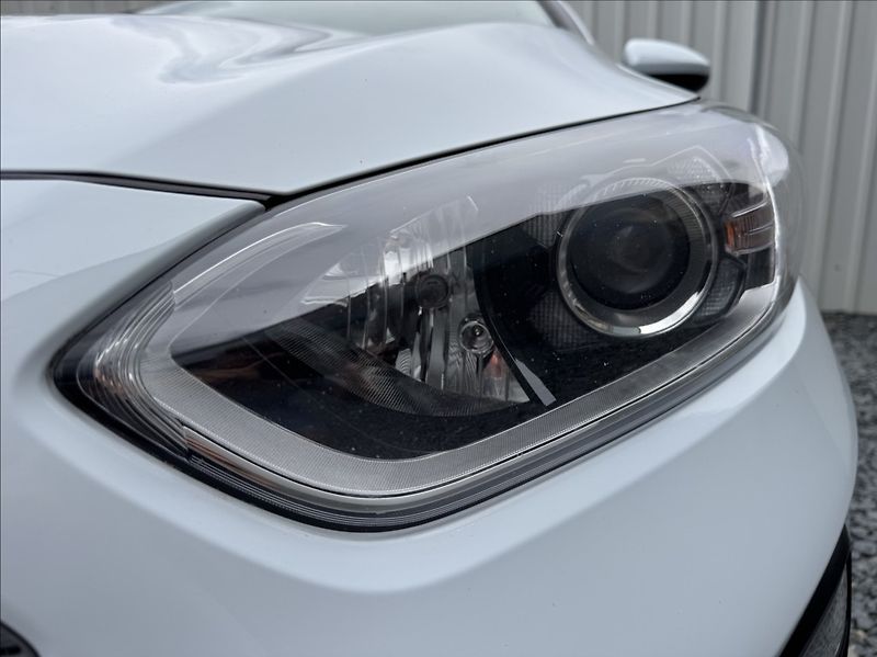 Kia Ceed 1,0 T-GDi FRESH DPH 1.maj. ČR - fotka 9 z 50