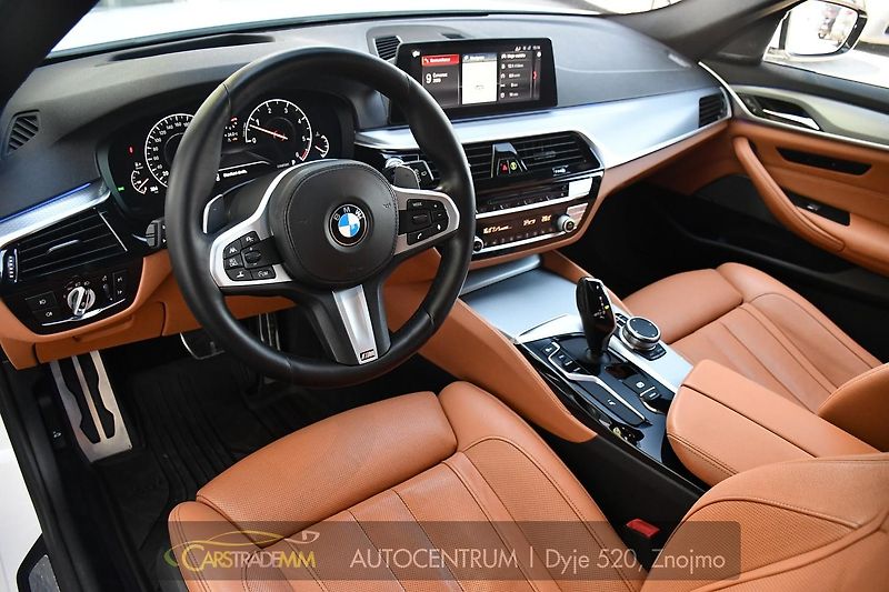 BMW Řada 5 530xD M-SPORT H&K HUD ACC PANO - fotka 8 z 51