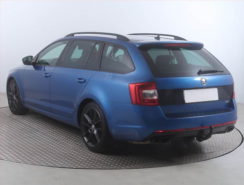 Škoda Octavia (2016) RS 2.0 TDI, Automat, Kůže - fotka 4 z 21