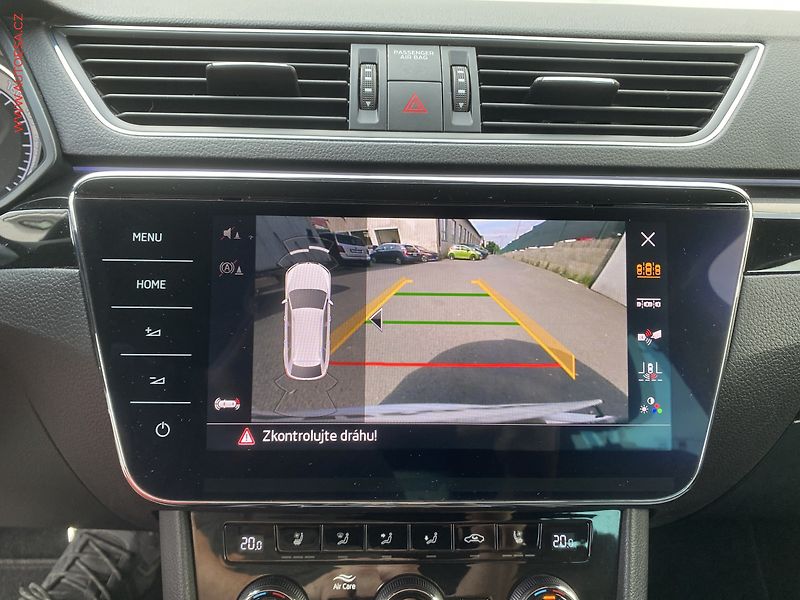 Škoda Superb (2018) 2.0 TSI 4x4, L&K, DSG, TZ - fotka 17 z 19