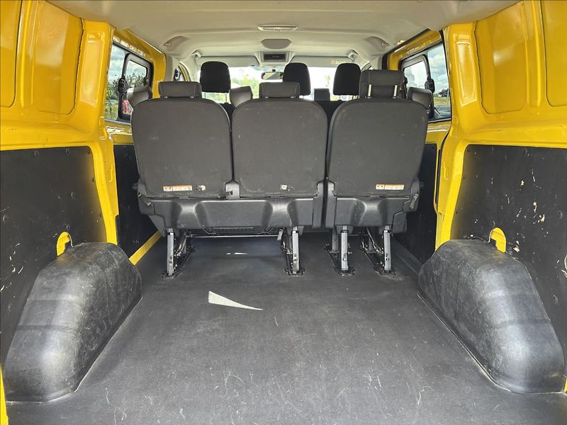Ford Transit Custom 2,0 Mhev 77kW K.Van DPH L1 - fotka 11 z 32