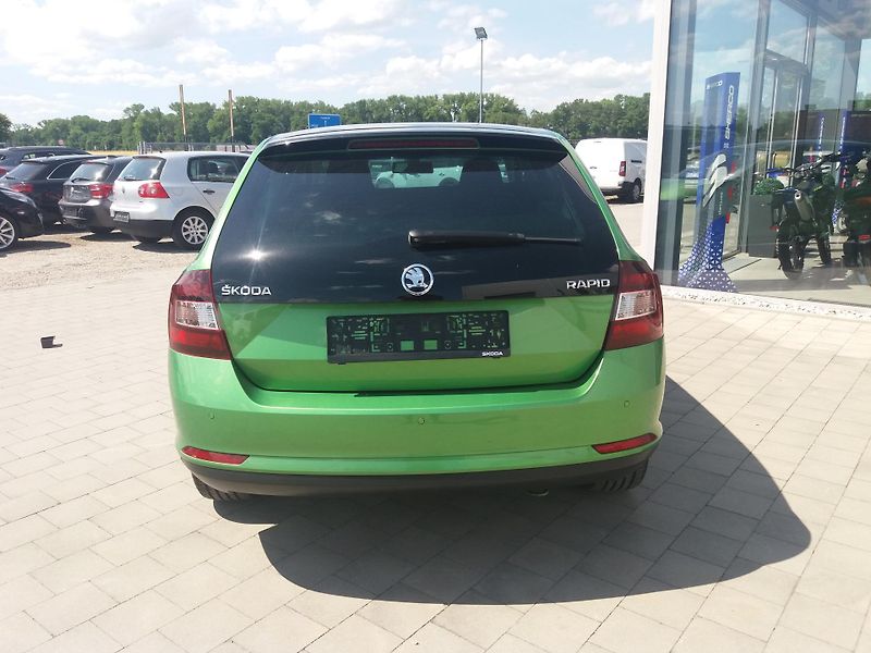 Škoda Rapid 1.4TSi,DSG,XENONY,PANORAMA!! - fotka 6 z 31