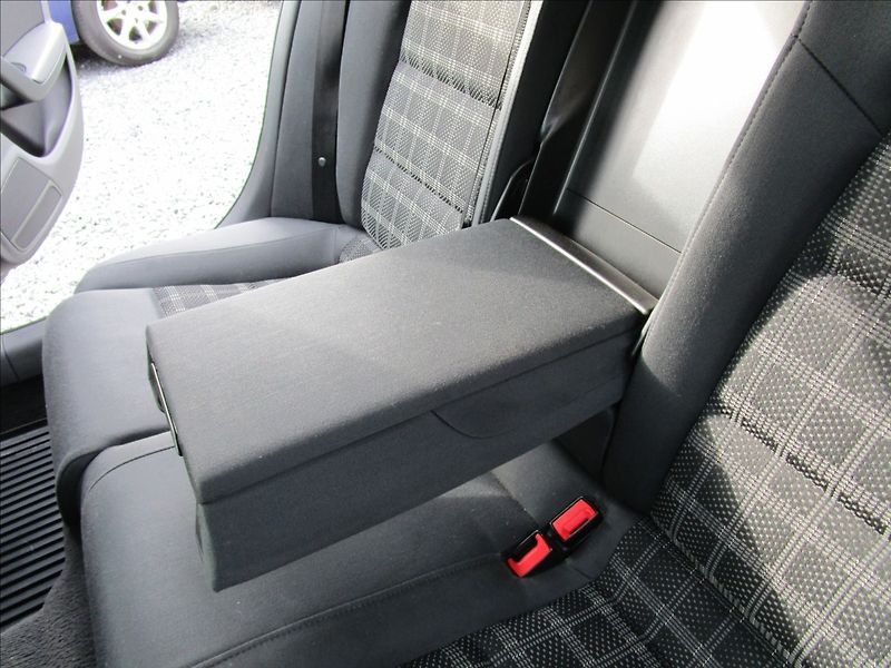 Audi A4 Avant 3.0TDi V6 Quattro, Bi-xe - fotka 30 z 41