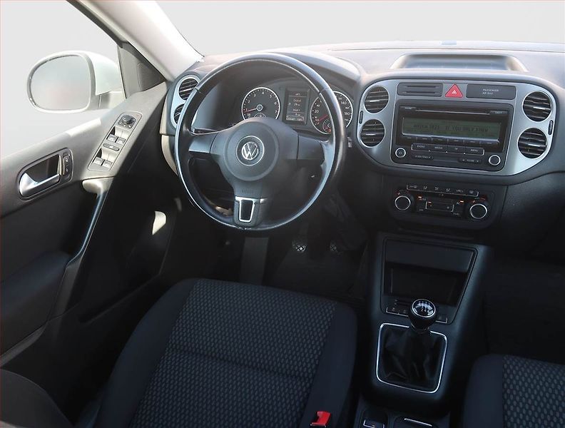 Volkswagen Tiguan (2010) 1.4 TSI - fotka 7 z 16