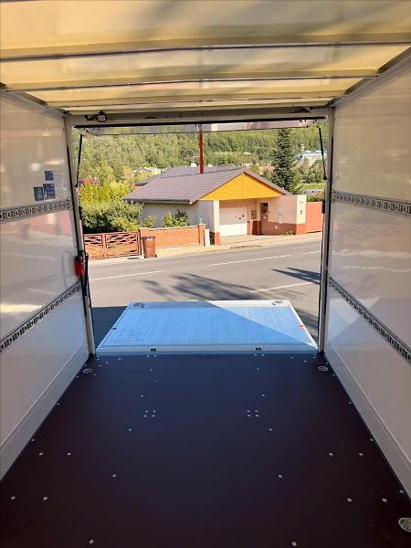 Iveco Daily 3,0 35S16H 3.0 - fotka 8 z 31