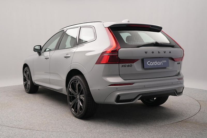 Volvo XC60 (2026) B5 AWD AUT PLUS BLACK EDITION - fotka 10 z 23