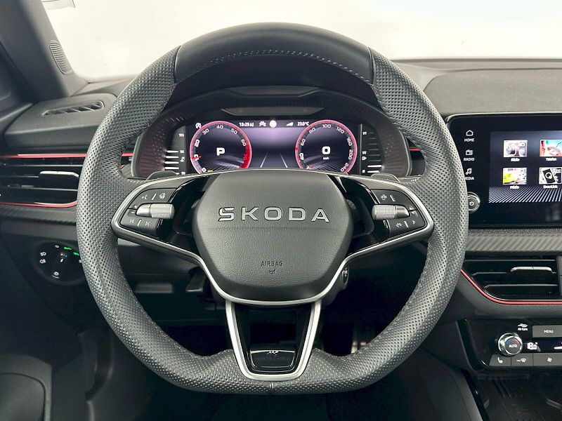 Škoda Kamiq (2025) DSG 1.0TSI 85kW Monte Carlo - fotka 9 z 31