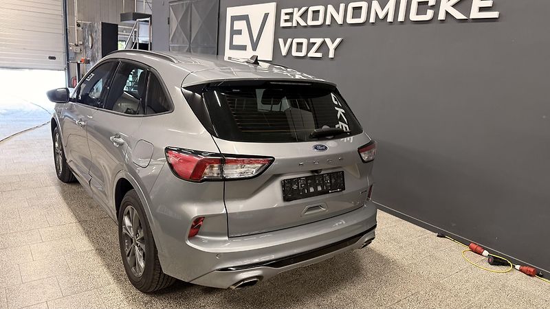 Ford Kuga (2024) 2.5 phev, ST-LINE,50KM DOJEZD - fotka 18 z 21