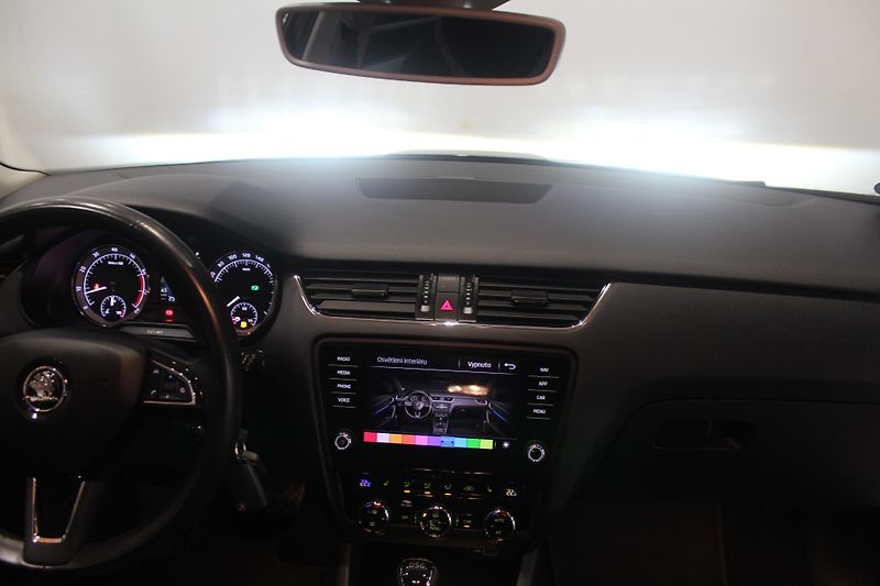Škoda Octavia (2017) 1.4TSI DSG 110kW STYLE LED  - fotka 33 z 38