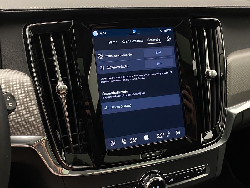 Volvo V90 T8 AWD RECHARGE DARK PLUS AUT - fotka 44 z 65