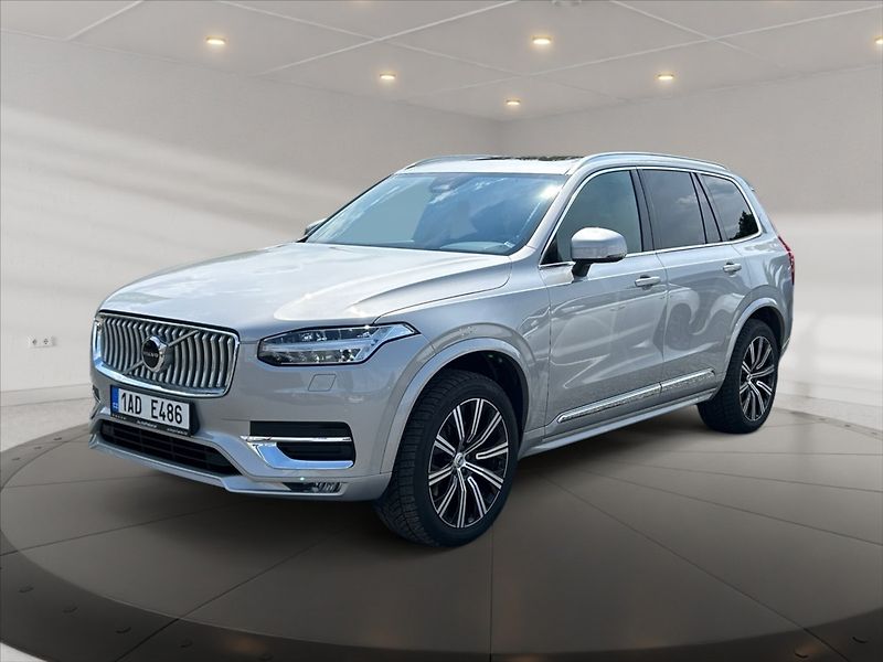 Volvo XC90 2,0 B5 AWD D Plus Bright AT - fotka 3 z 11