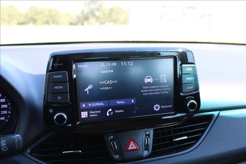Hyundai i30 1,0 T-GDI  COMFORT, DPH, ČR - fotka 18 z 35