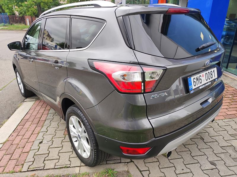 Ford Kuga (2018) 1.5 EB 110kW ČR,1 MAJ - fotka 6 z 26